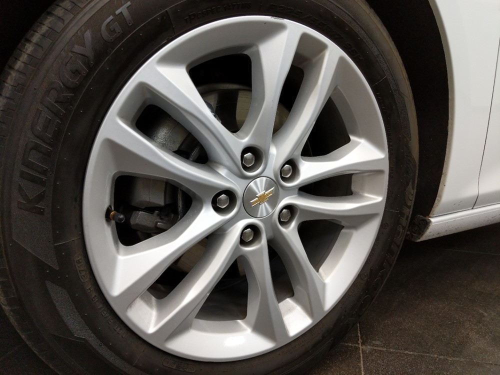 2017 Chevrolet Malibu - Wheel