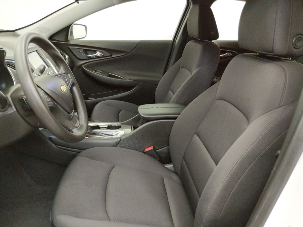 2017 Chevrolet Malibu - Driver Front Seat