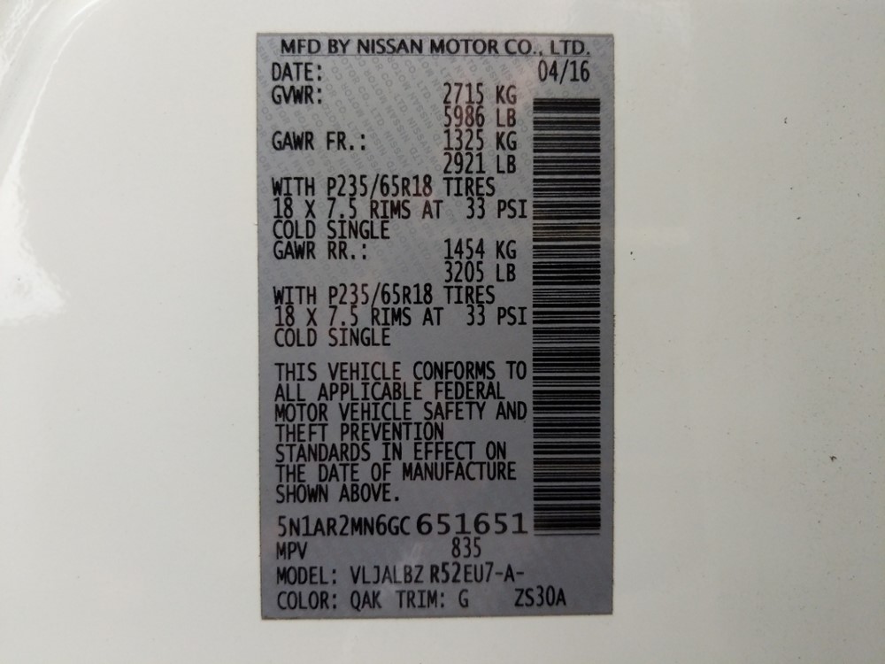 2016 Nissan Pathfinder - VIN Plate