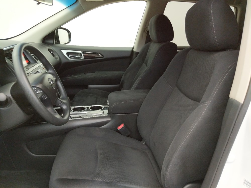 2016 Nissan Pathfinder - Driver Front Seat