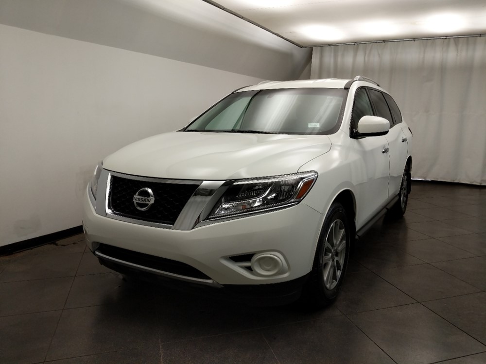 2016 Nissan Pathfinder - Driver Front Hood