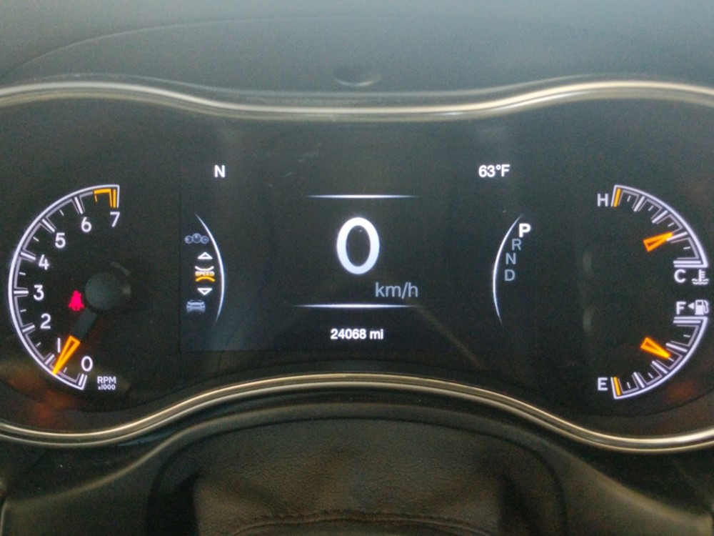 2017 Jeep Grand Cherokee - Odometer Close Up