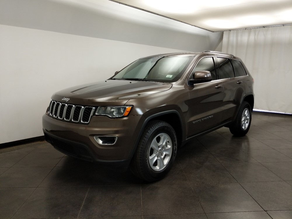 2017 Jeep Grand Cherokee - Driver Front Bumper