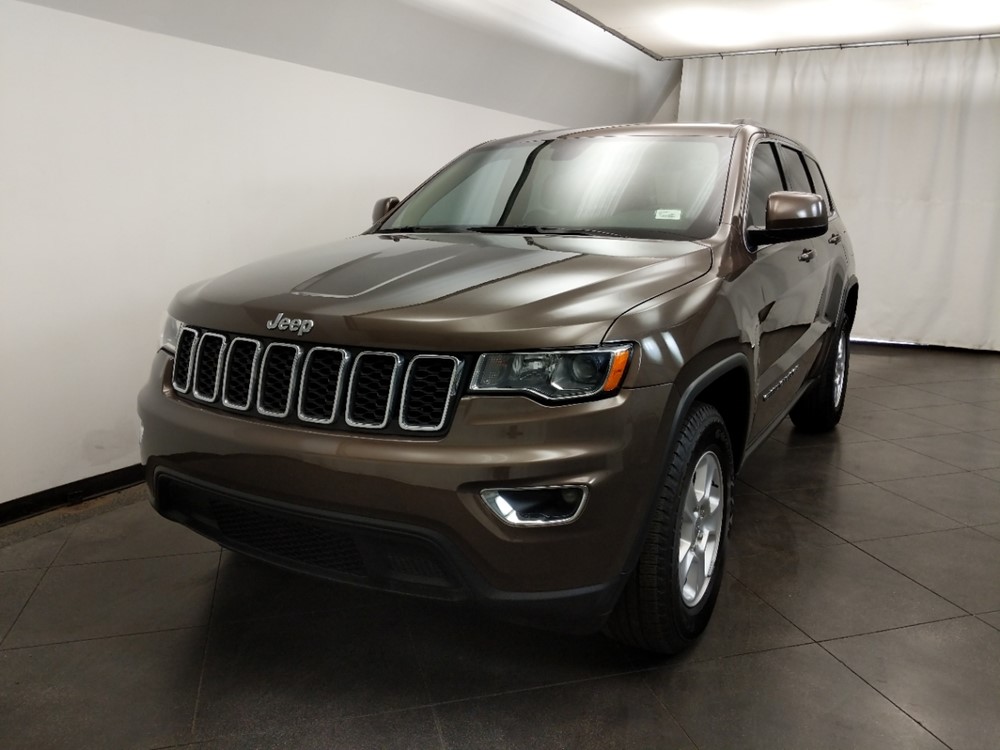 2017 Jeep Grand Cherokee - Driver Front Hood