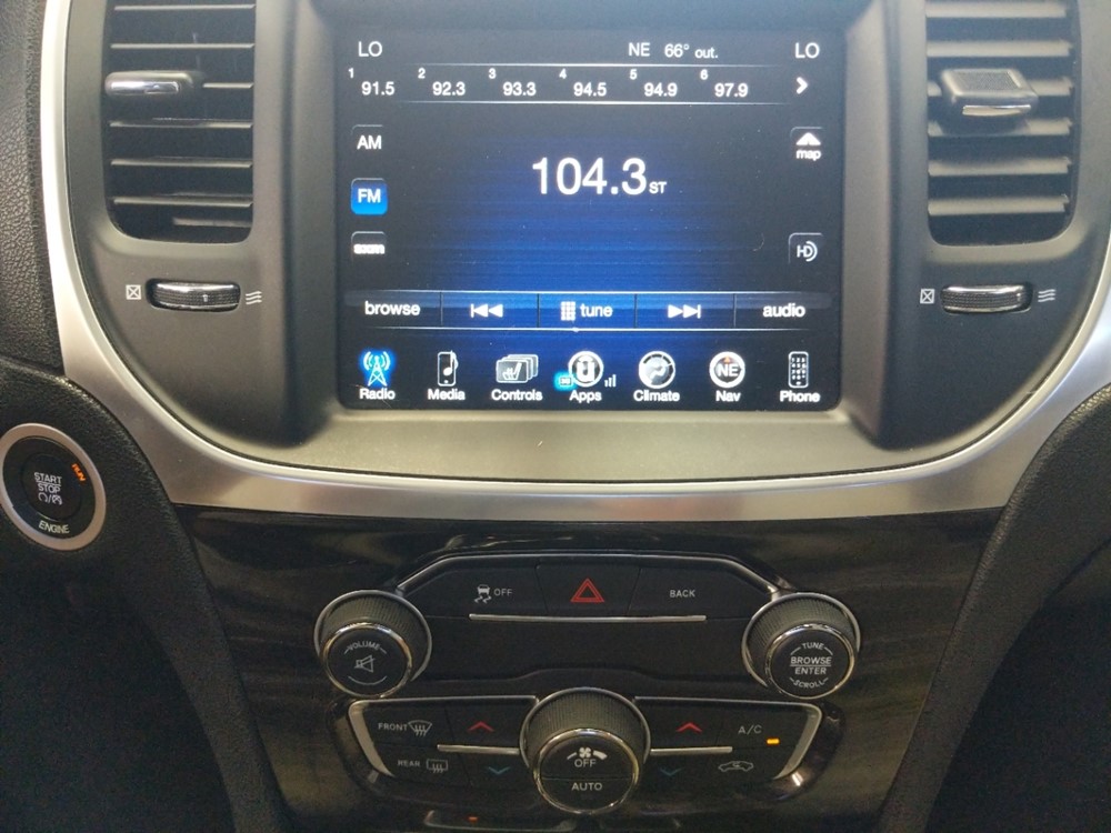 2016 Chrysler 300 - Stereo Package
