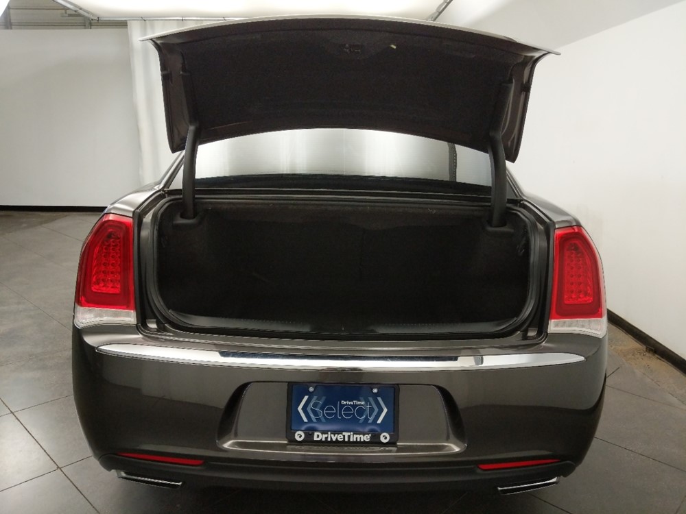 2016 Chrysler 300 - Trunk