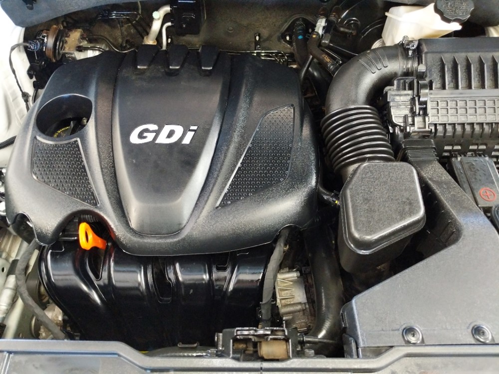 2014 Kia Sorento - Engine