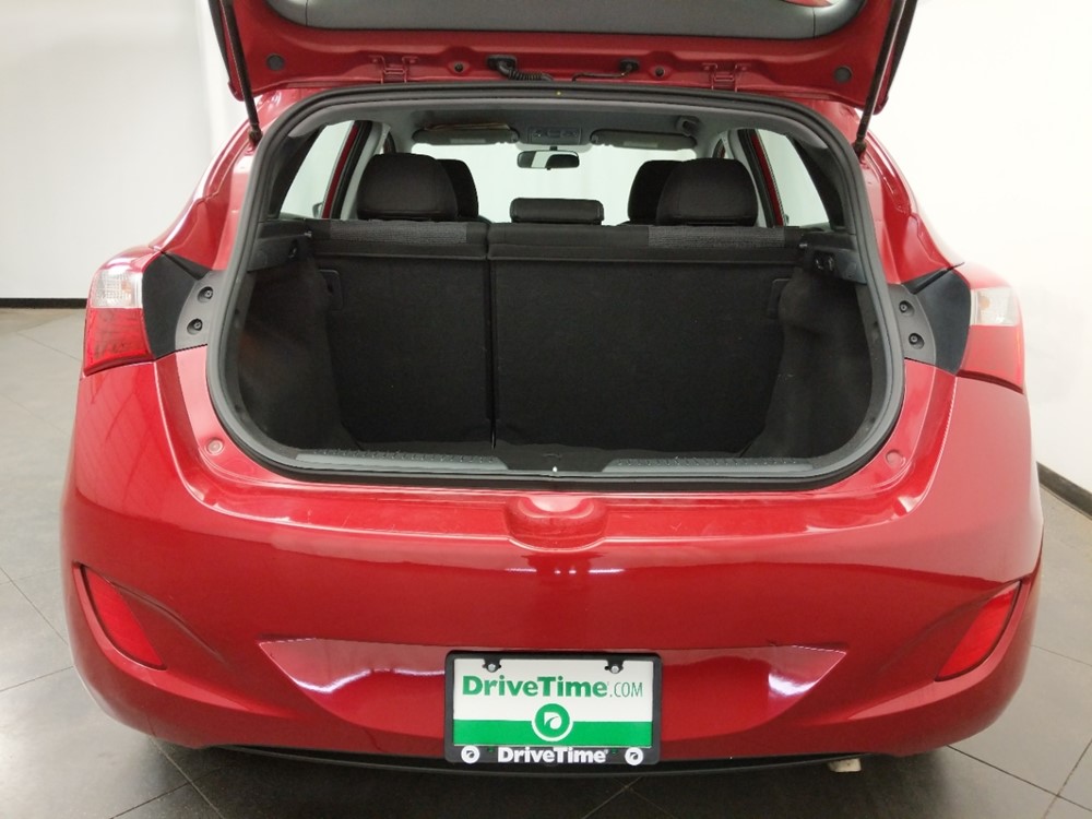 2017 Hyundai Elantra - Trunk