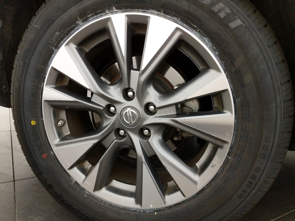 2017 Nissan Murano - Wheel