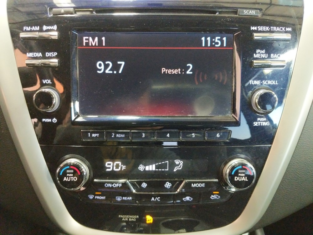 2017 Nissan Murano - Stereo Package