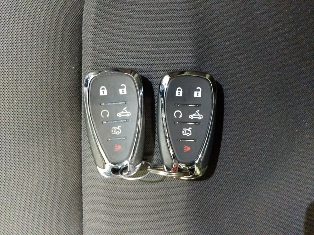 2018 Chevrolet Camaro - Keys