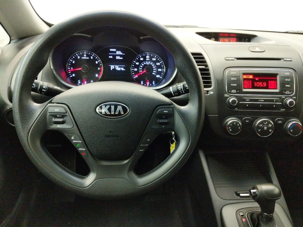 2016 Kia Forte - Driver Dash