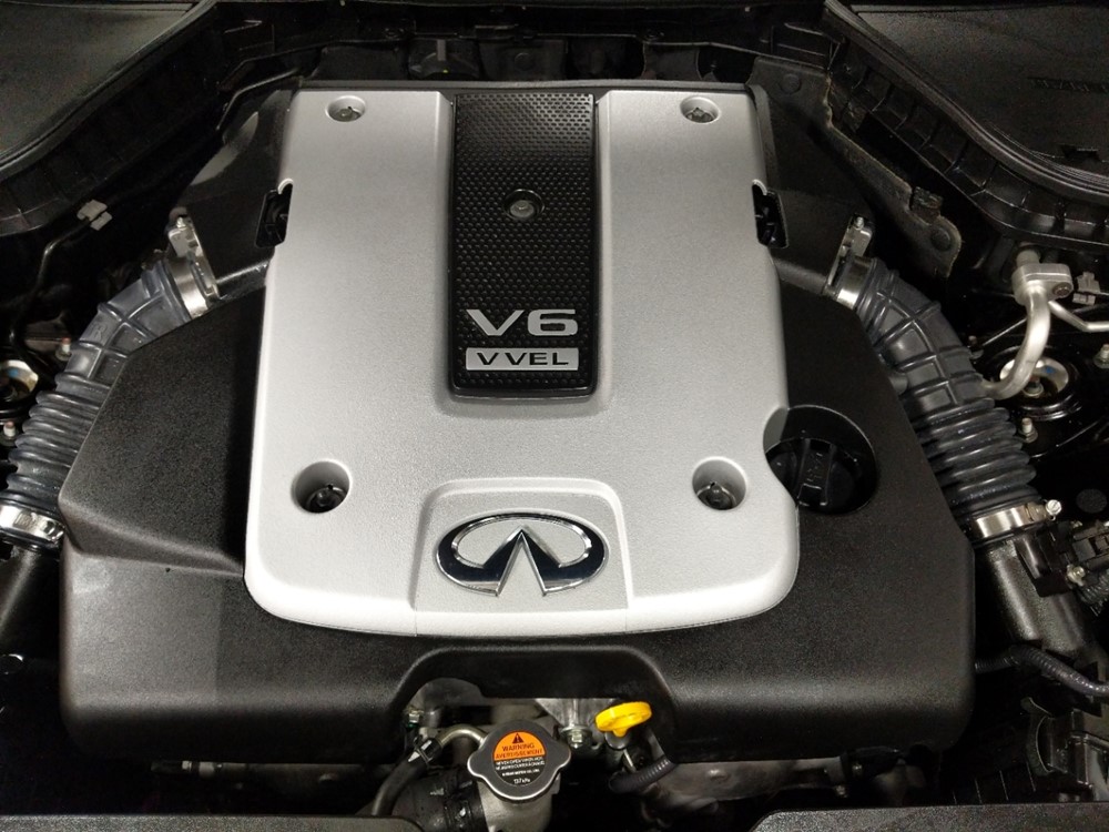 2015 INFINITI Q50 - Engine