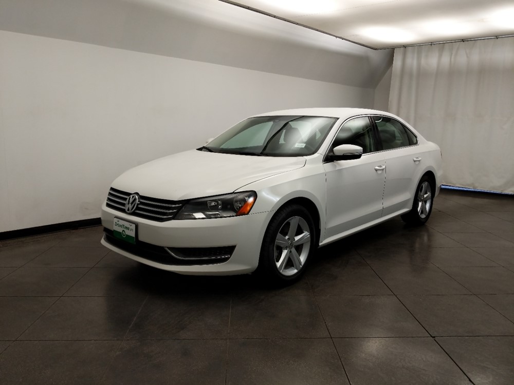 2015 Volkswagen Passat - Driver Front Bumper