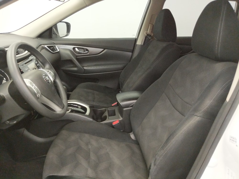 2016 Nissan Rogue - Driver Front Seat