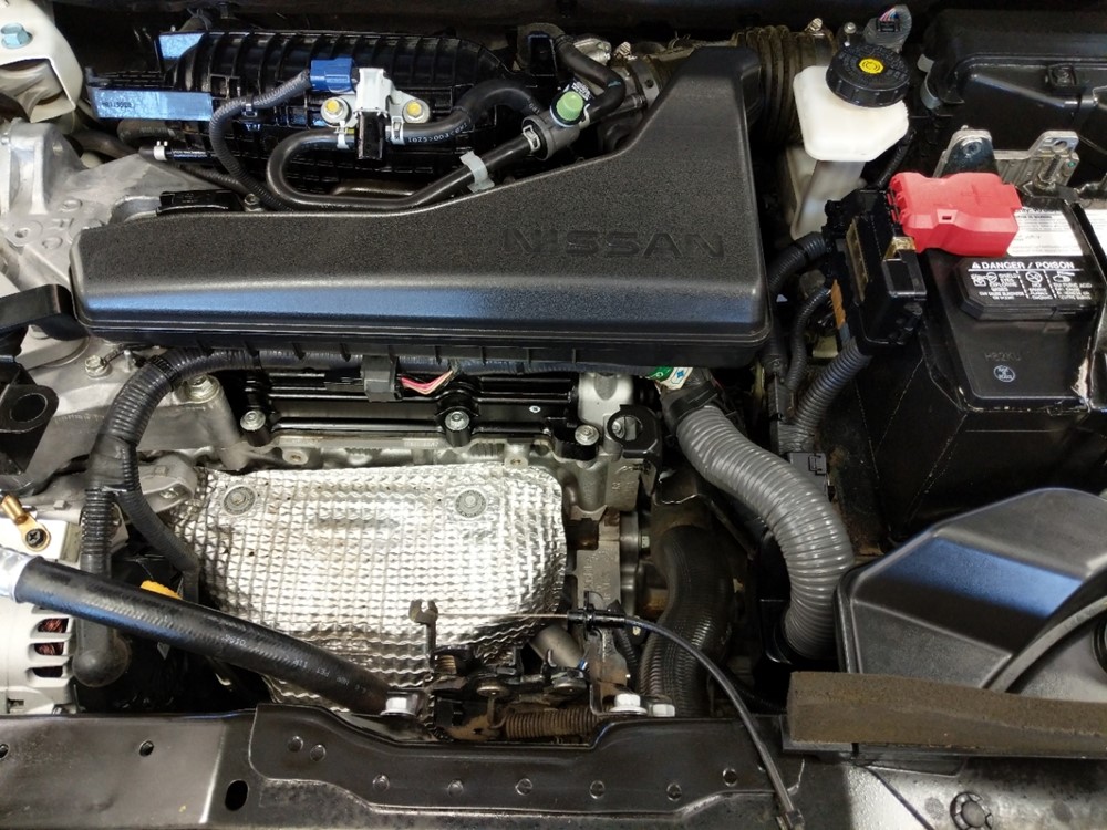 2016 Nissan Rogue - Engine