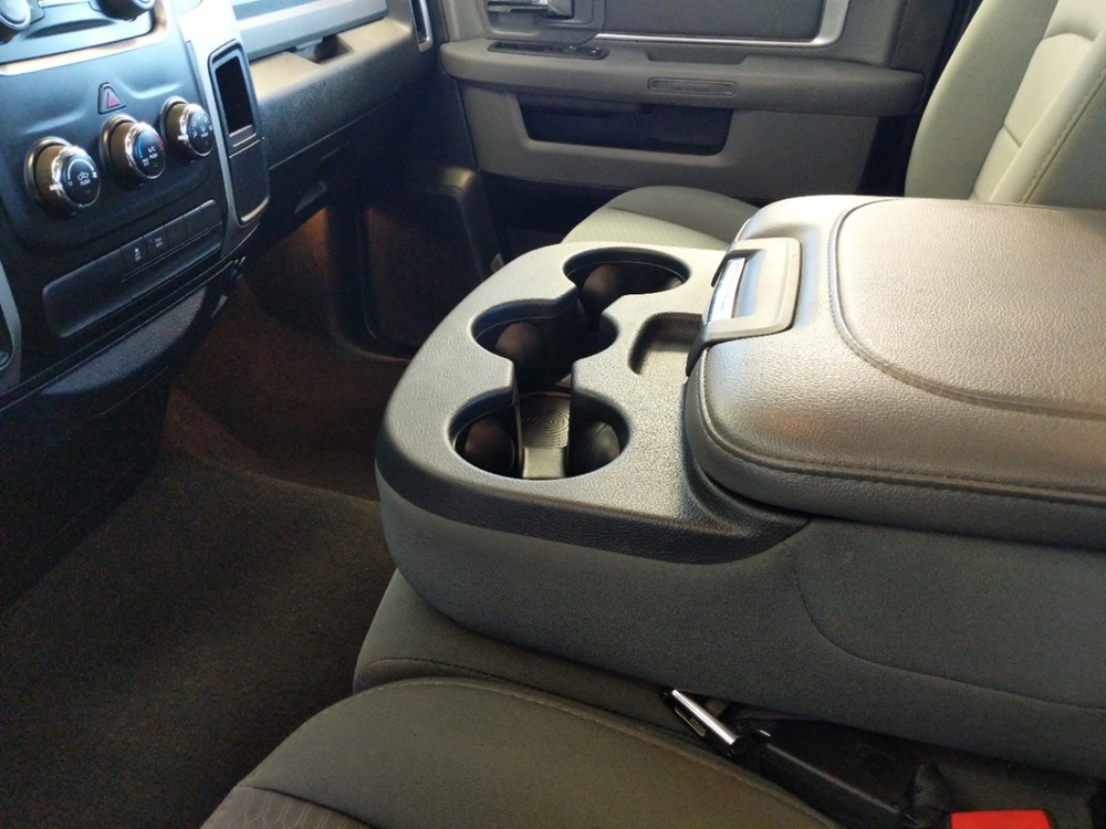 2014 Dodge Ram 1500 - Center Console/Cup Holders