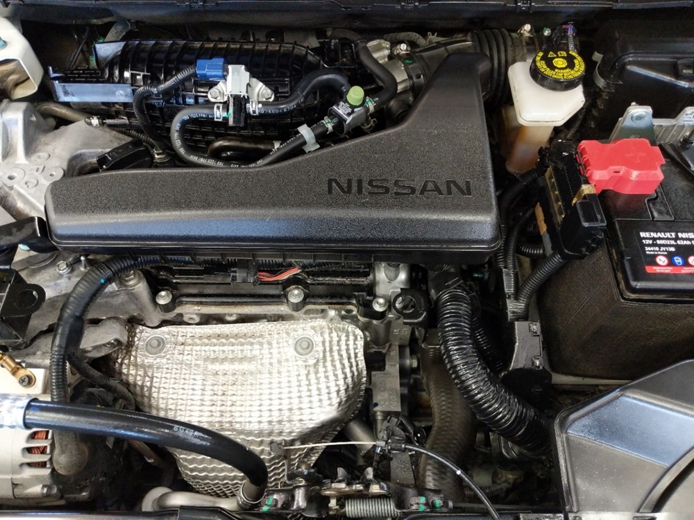 2017 Nissan Rogue - Engine