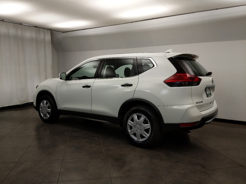 2017 Nissan Rogue - Driver Rear Side