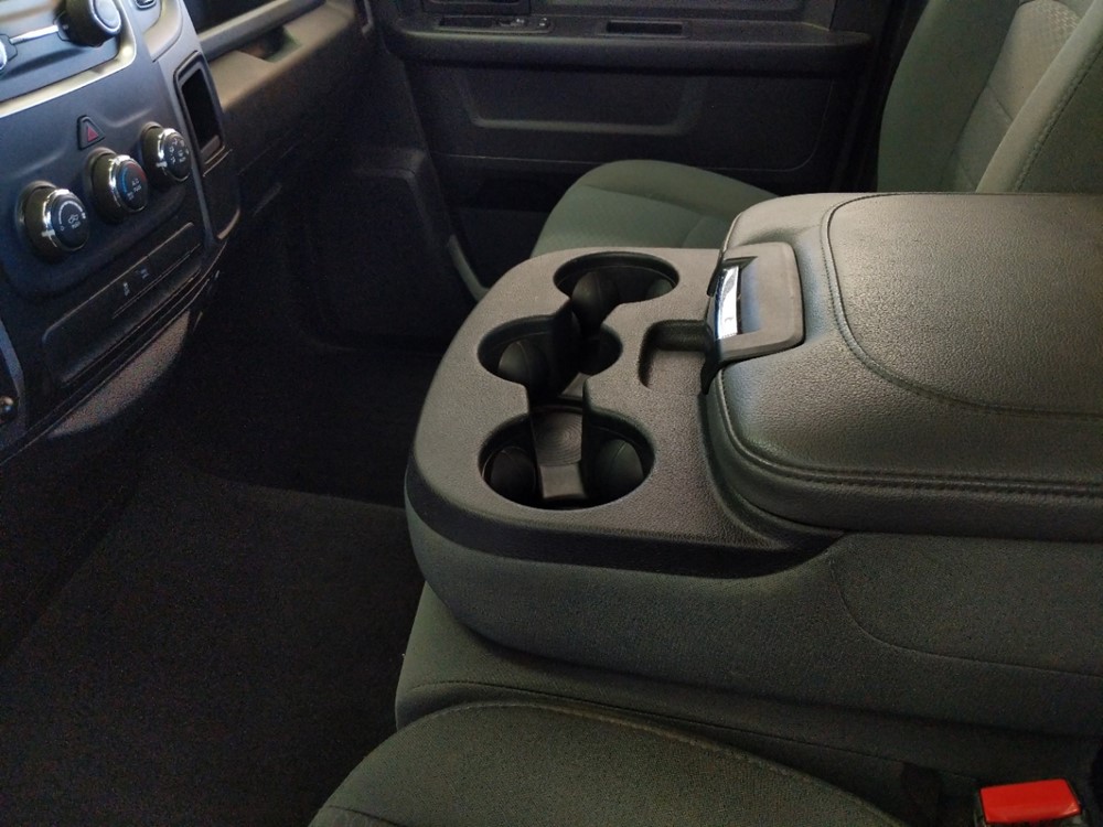 2015 Dodge Ram 1500 - Center Console/Cup Holders
