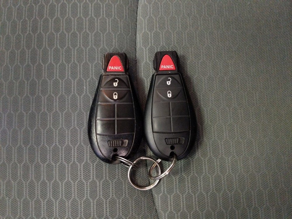 2015 Dodge Ram 1500 - Keys