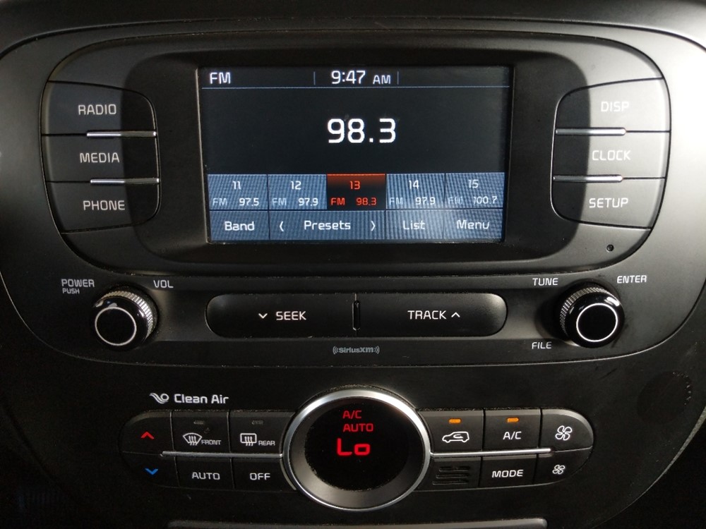 2017 Kia Soul - Stereo Package