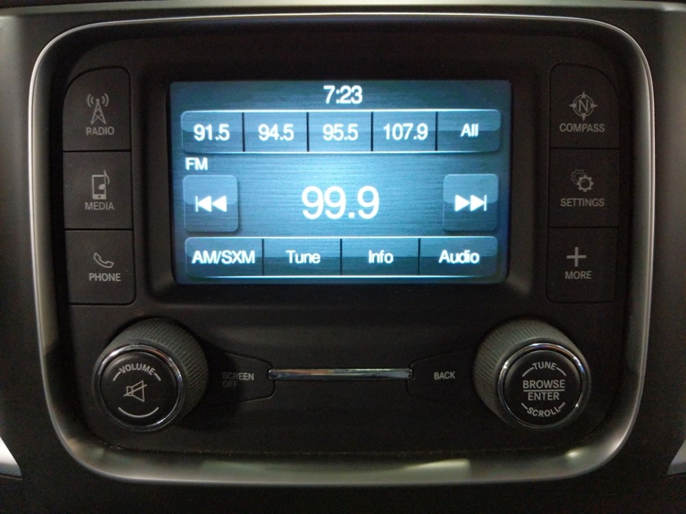 2017 Dodge Ram 1500 - Stereo Package