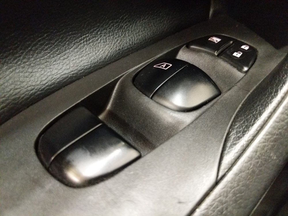 2016 Nissan Altima - Driver Power Windows/Lock Control