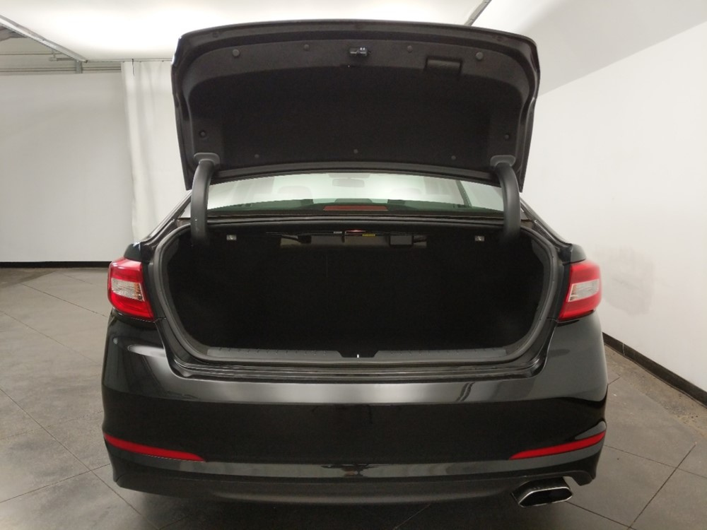 2017 Hyundai Sonata - Trunk