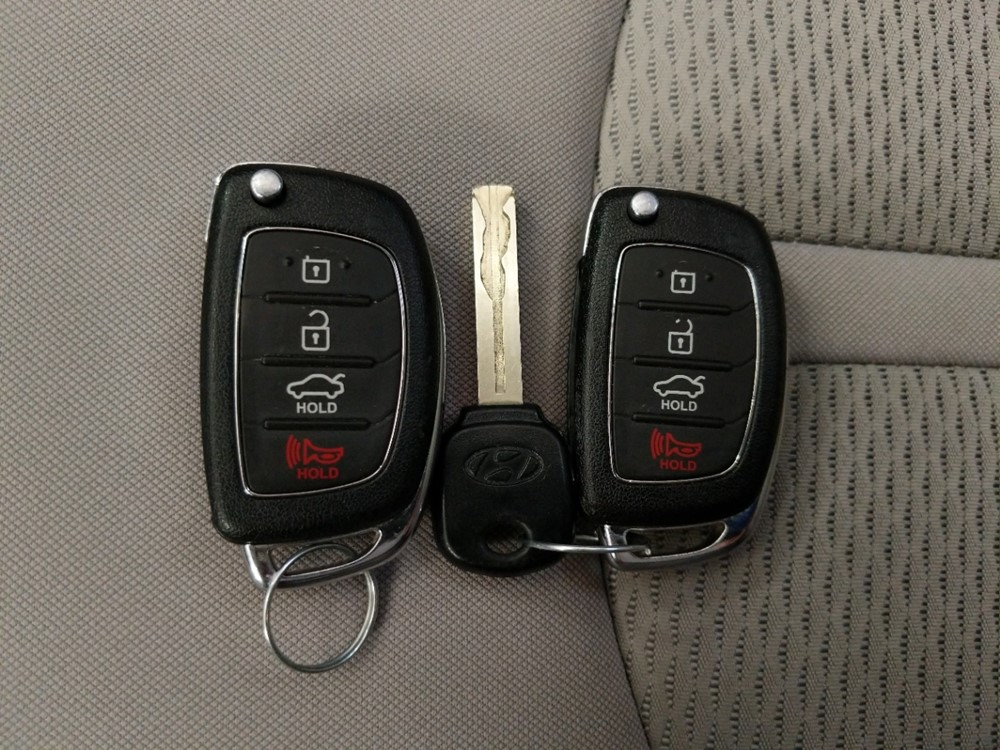 2017 Hyundai Sonata - Keys