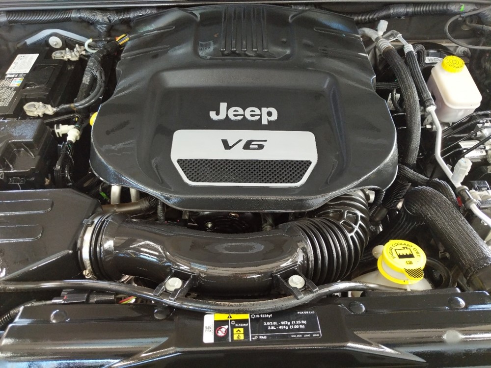 2017 Jeep Wrangler - Engine