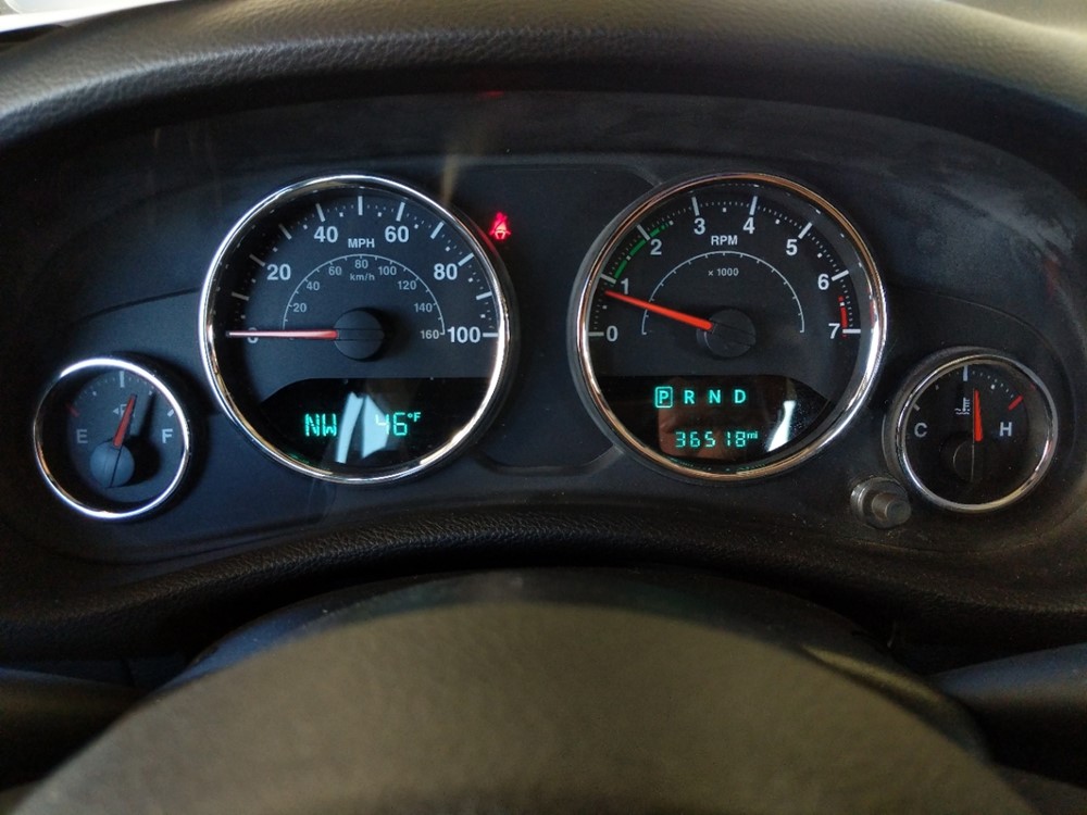 2017 Jeep Wrangler - Odometer Close Up
