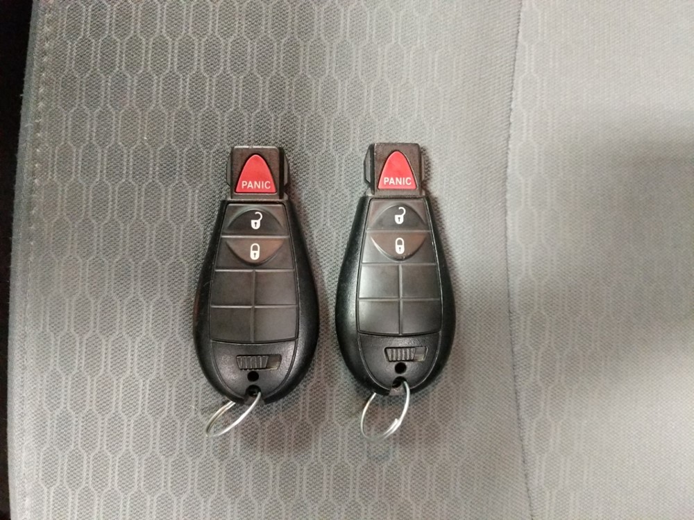 2017 Dodge Ram 1500 - Keys