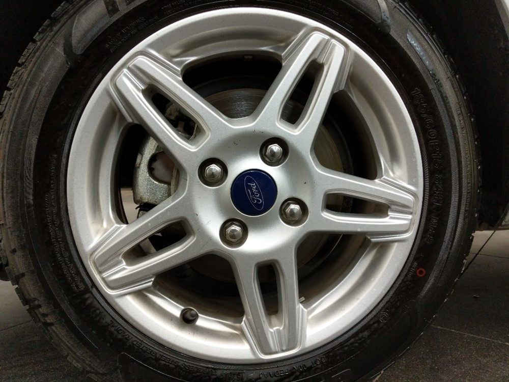 2017 Ford Fiesta - Wheel