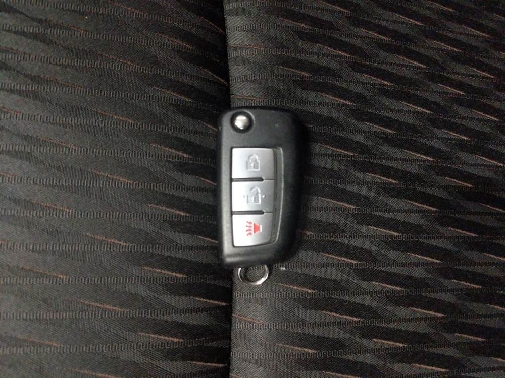 2017 Nissan Rogue - Keys
