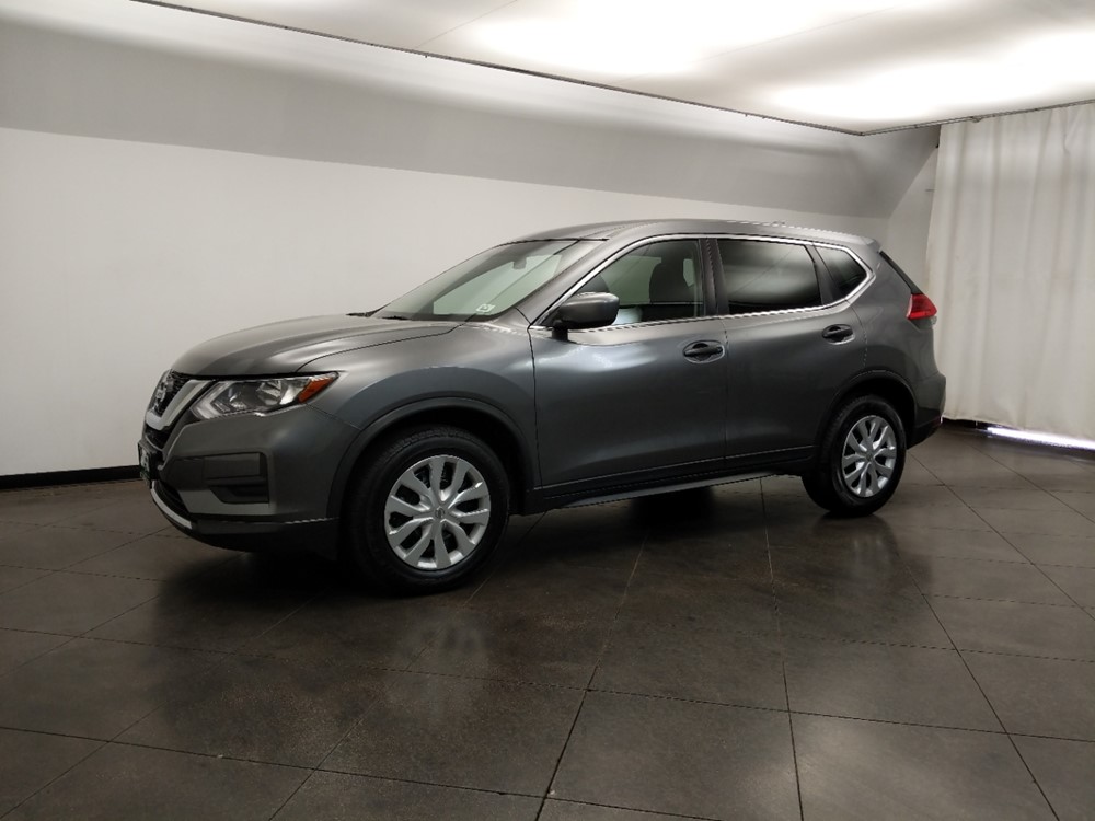 2017 Nissan Rogue - Driver Front Side