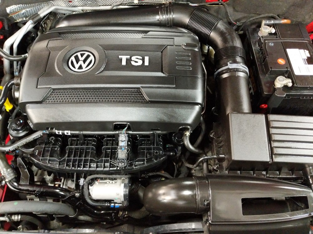 2014 Volkswagen Jetta - Engine