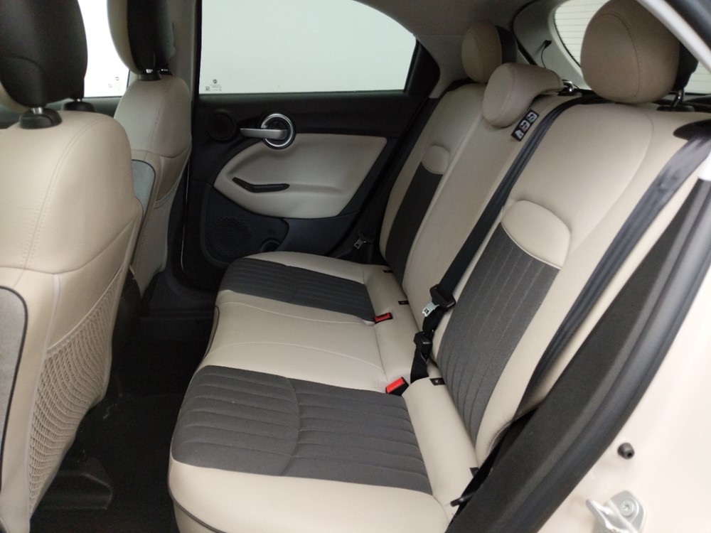 2016 FIAT 500X - Driver Rear Seat