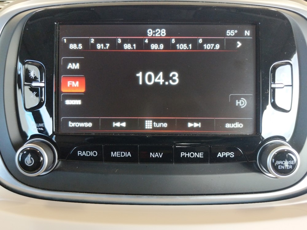 2016 FIAT 500X - Stereo Package