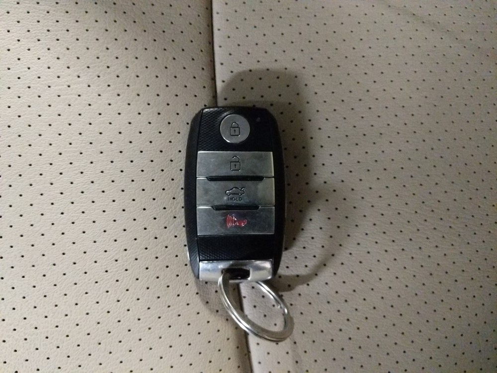 2014 Kia Optima - Keys