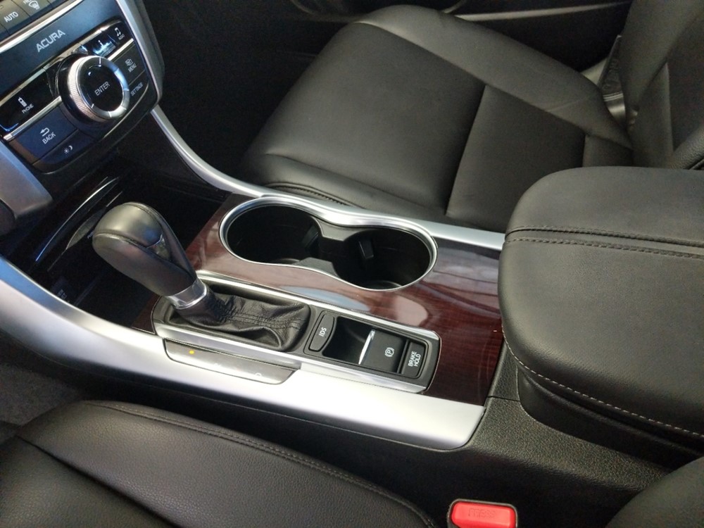 2016 Acura TLX - Center Console/Cup Holders