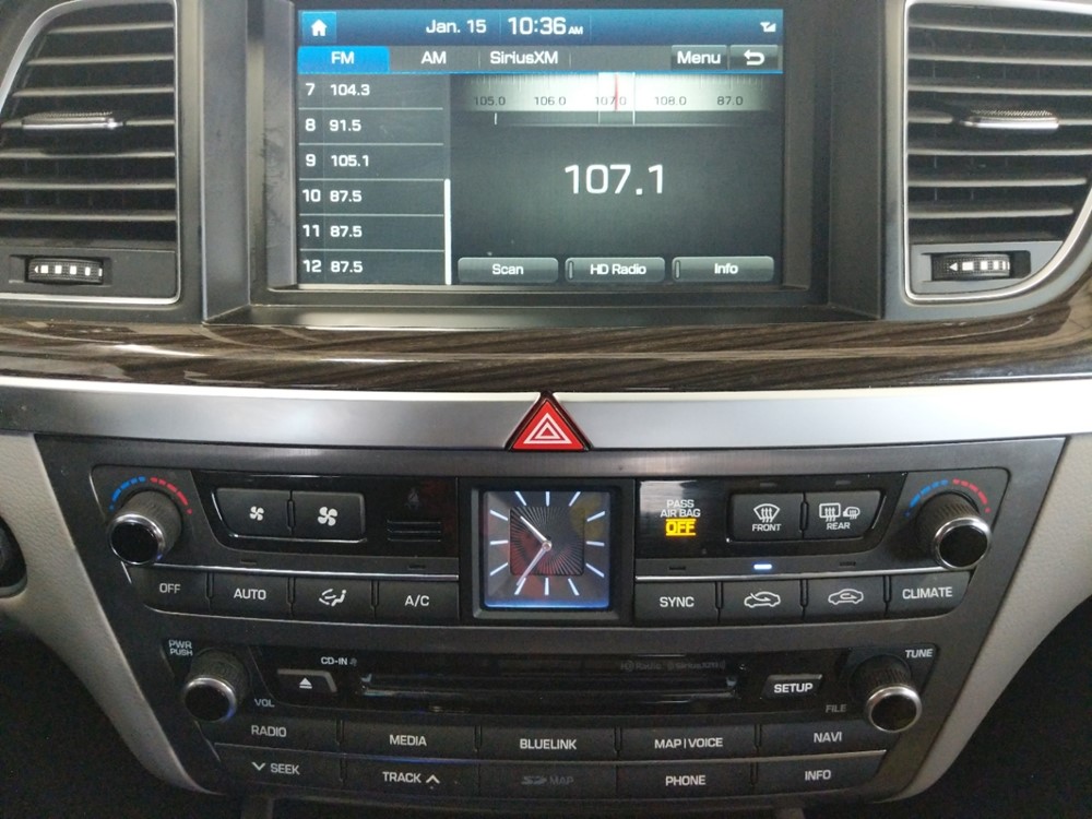 2015 Hyundai Genesis - Stereo Package