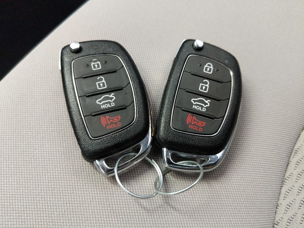 2017 Hyundai Sonata - Keys
