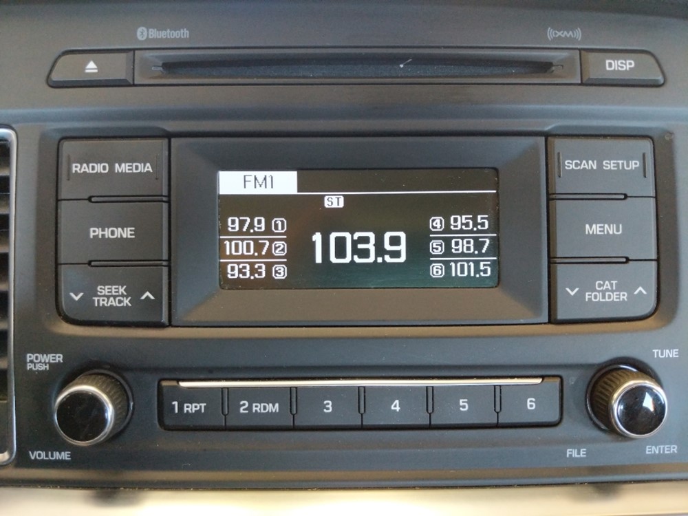 2017 Hyundai Sonata - Stereo Package