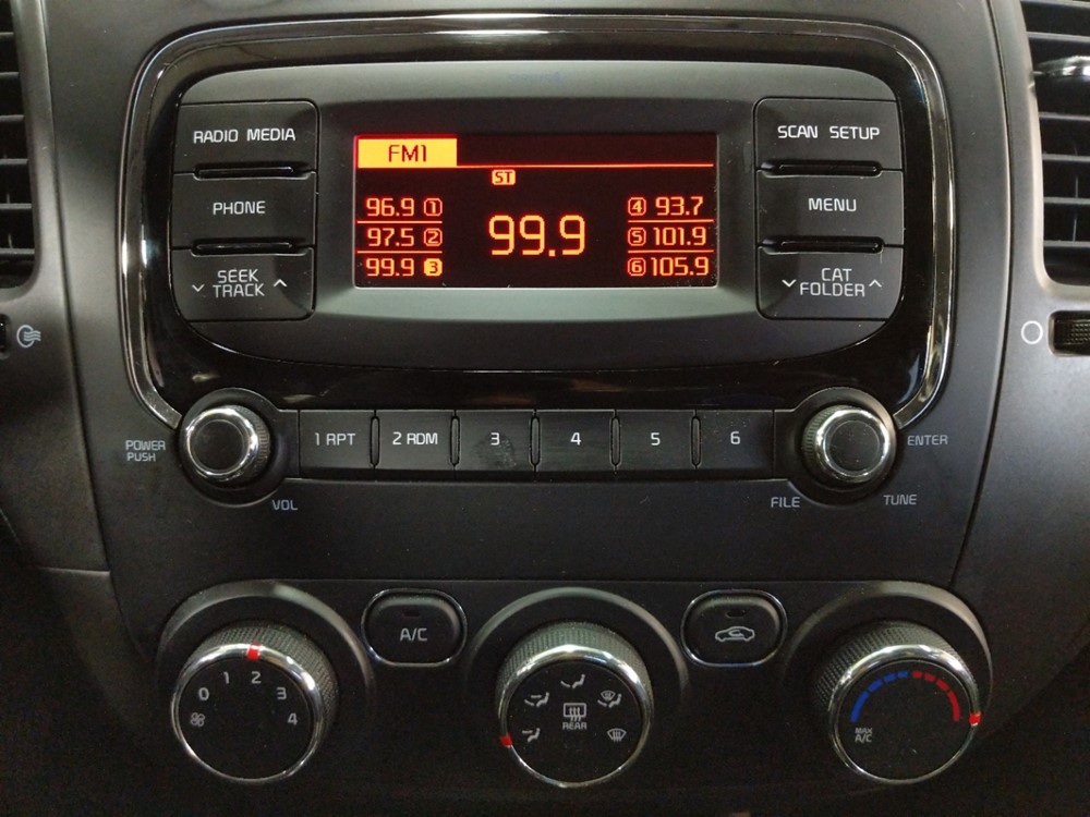 2017 Kia Forte - Stereo Package