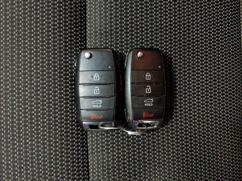 2017 Kia Forte - Keys