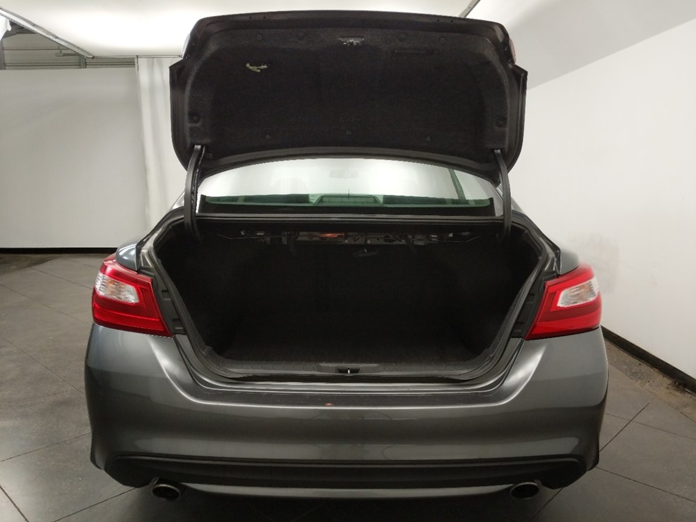 2017 Nissan Altima - Trunk