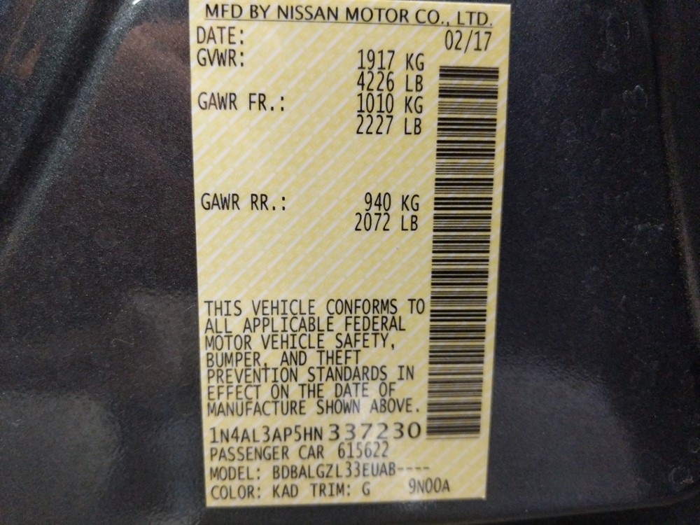 2017 Nissan Altima - VIN Plate