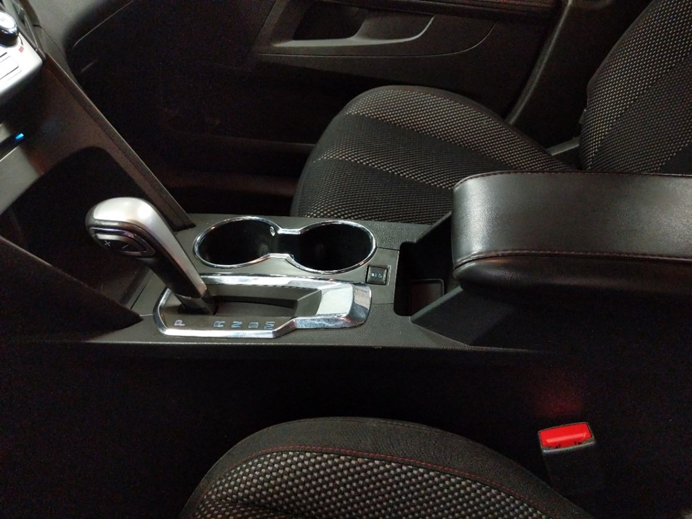 2015 Chevrolet Equinox - Center Console/Cup Holders