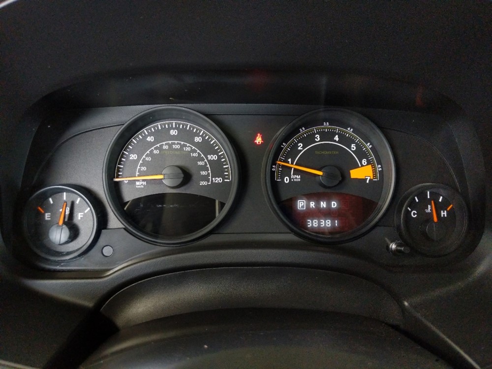 2017 Jeep Patriot - Odometer Close Up
